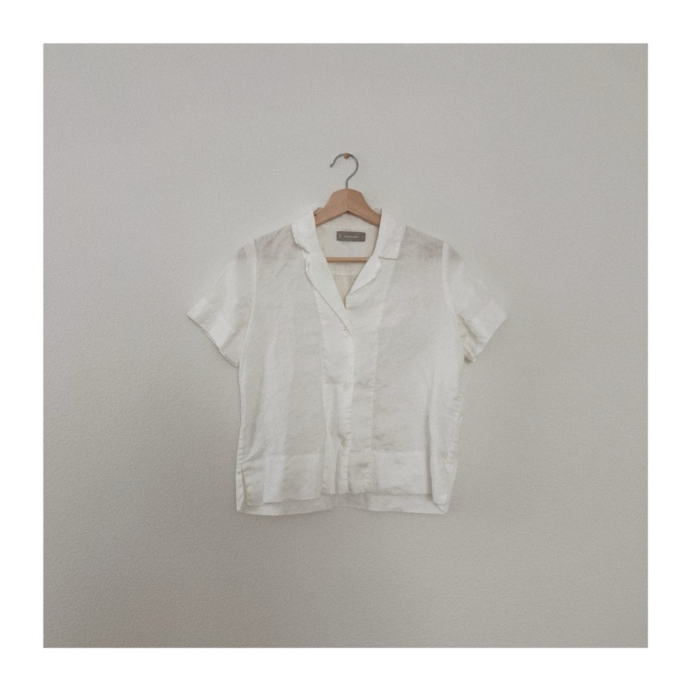 everlane boxy linen button up top